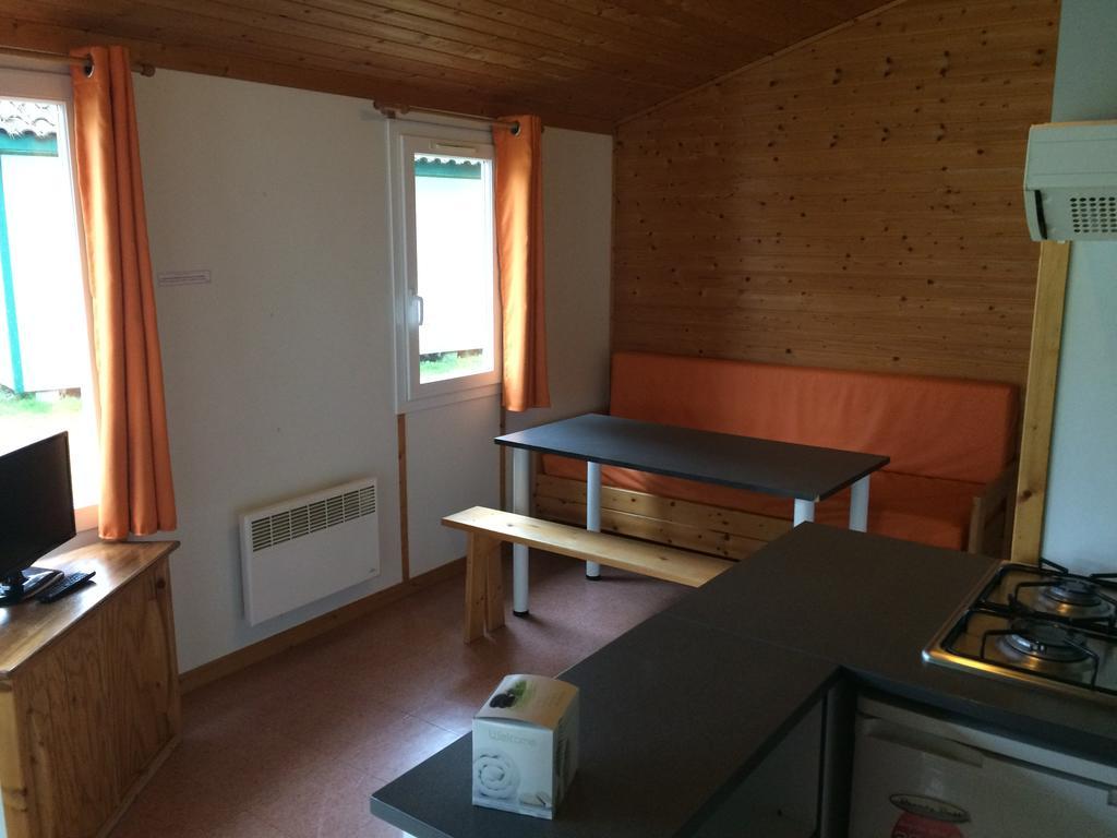 Camping Les Lupins Seppois-le-Bas 외부 사진